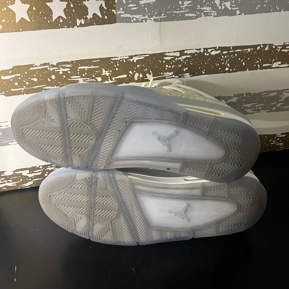 Jordan 4 Retro “30th Anniversary Laser” - Picture 7 of 7